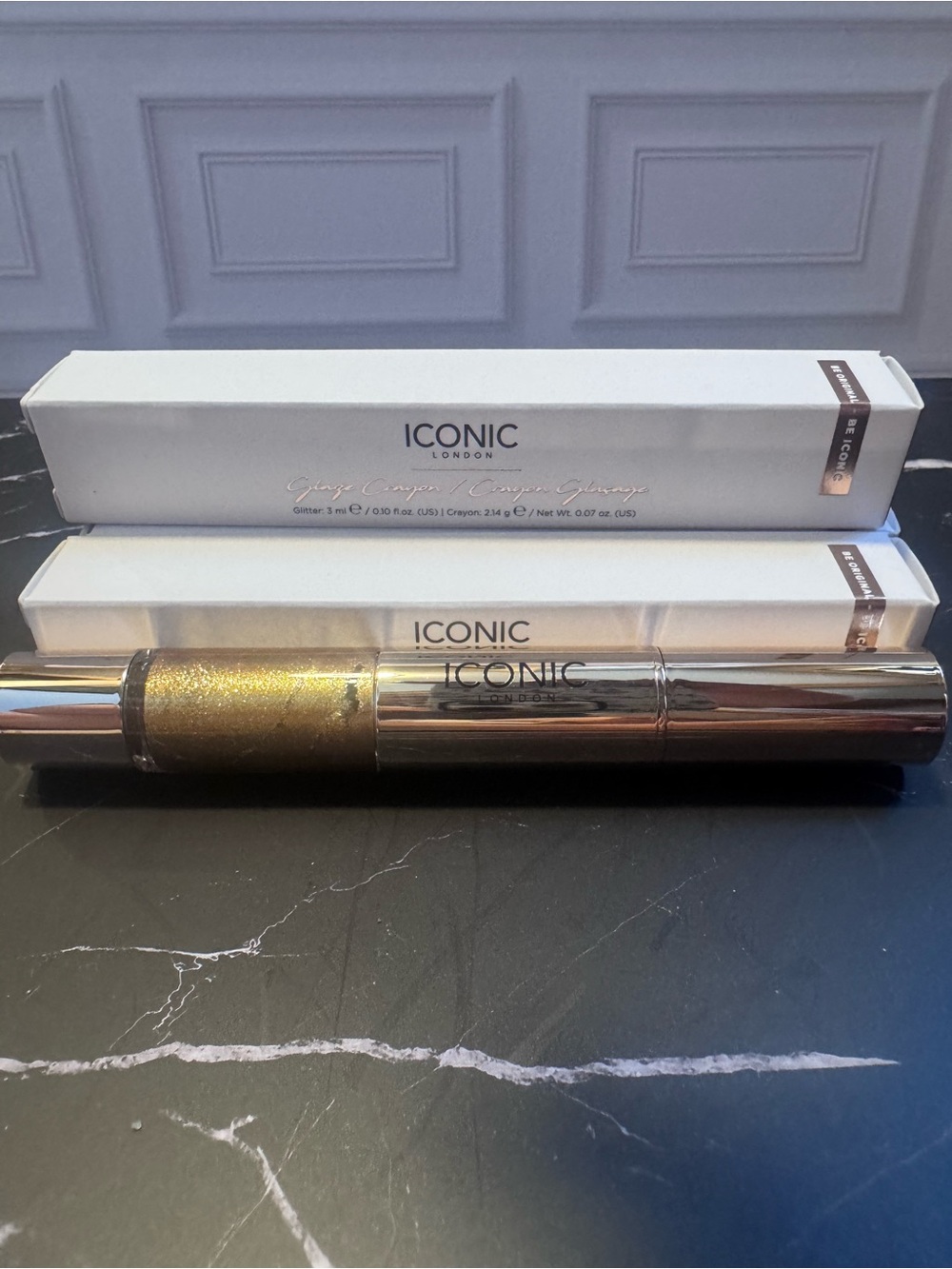 SET OF 3 ICONIC London Glitter Crayon